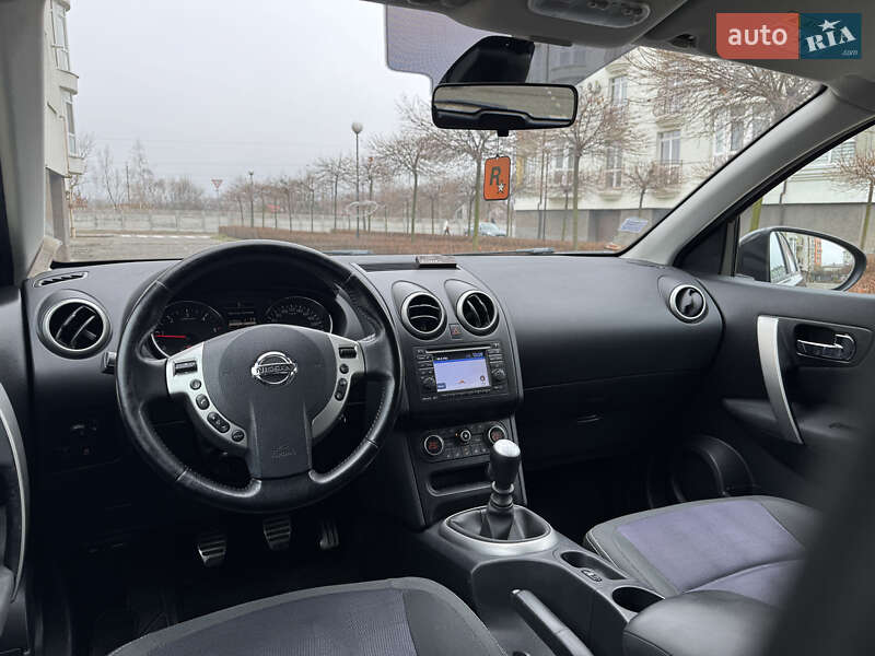 Внедорожник / Кроссовер Nissan Qashqai 2013 в Ивано-Франковске