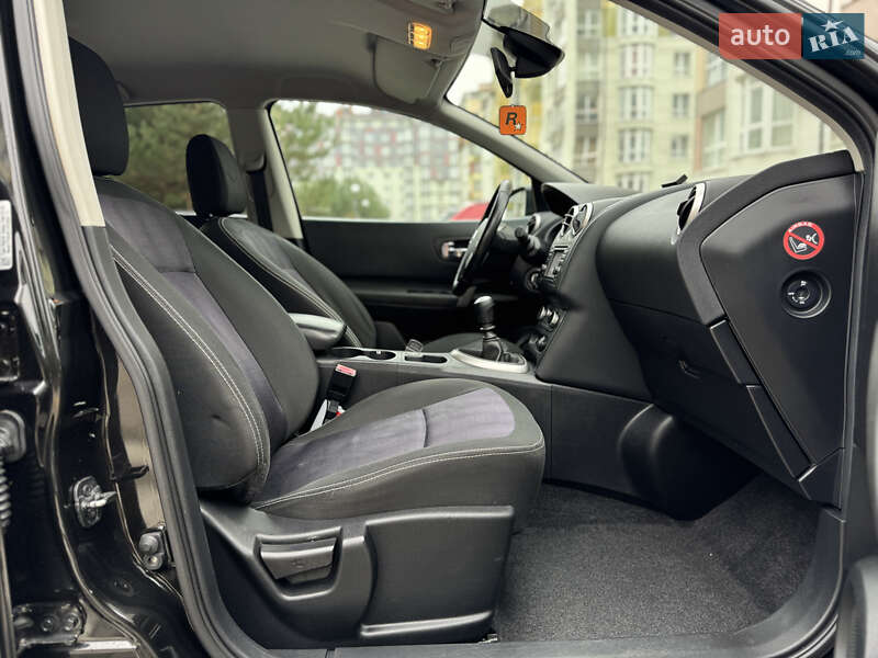 Внедорожник / Кроссовер Nissan Qashqai 2013 в Ивано-Франковске