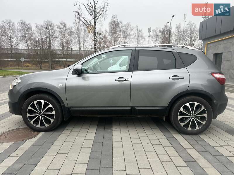Внедорожник / Кроссовер Nissan Qashqai 2012 в Луцке