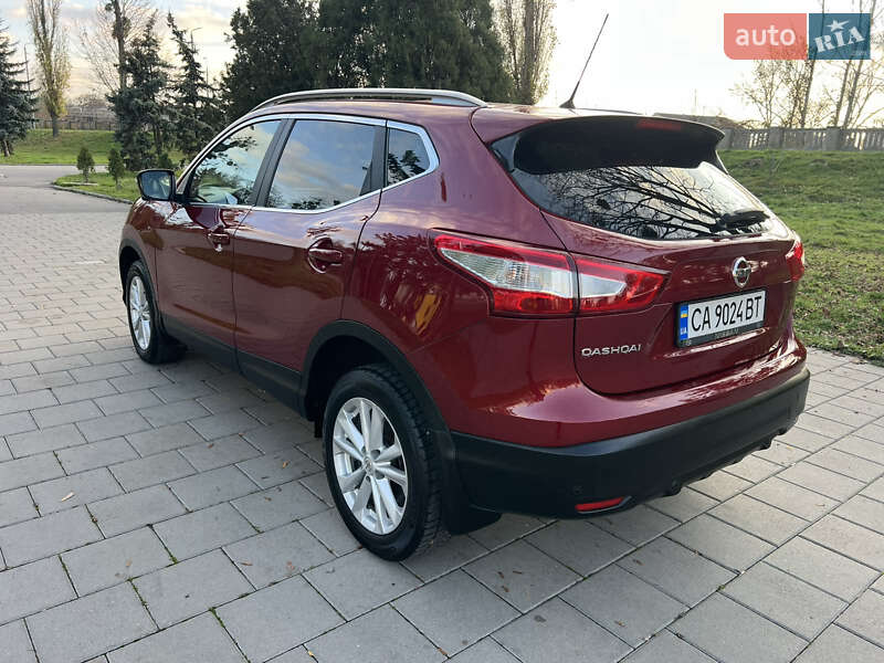 Позашляховик / Кросовер Nissan Qashqai 2016 в Вінниці