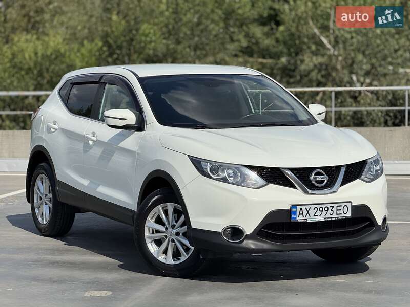 Позашляховик / Кросовер Nissan Qashqai 2016 в Києві