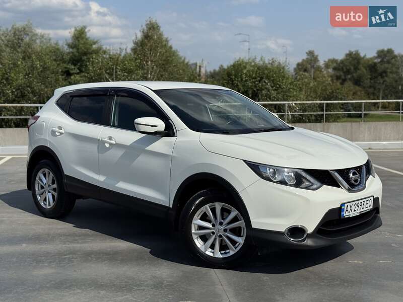 Позашляховик / Кросовер Nissan Qashqai 2016 в Києві