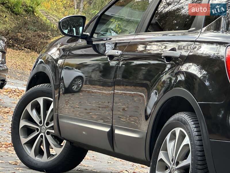 Внедорожник / Кроссовер Nissan Qashqai 2009 в Дрогобыче