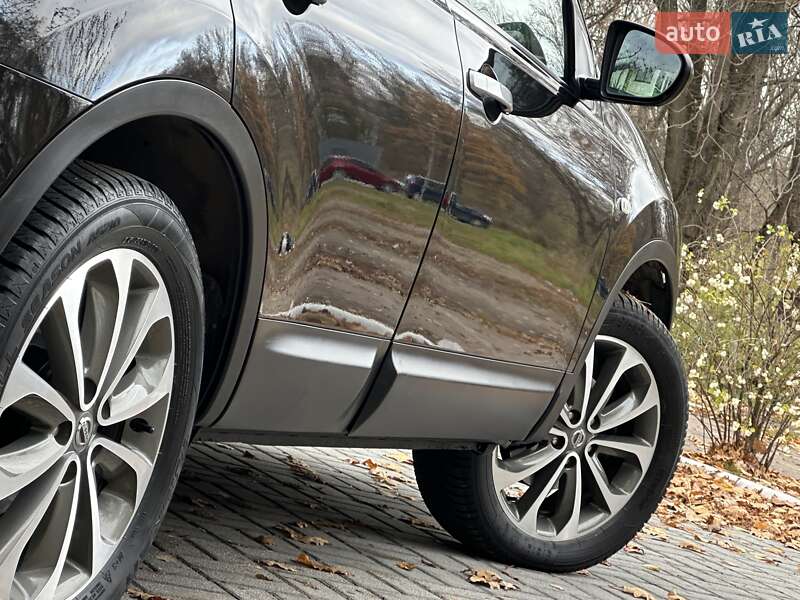 Внедорожник / Кроссовер Nissan Qashqai 2009 в Дрогобыче