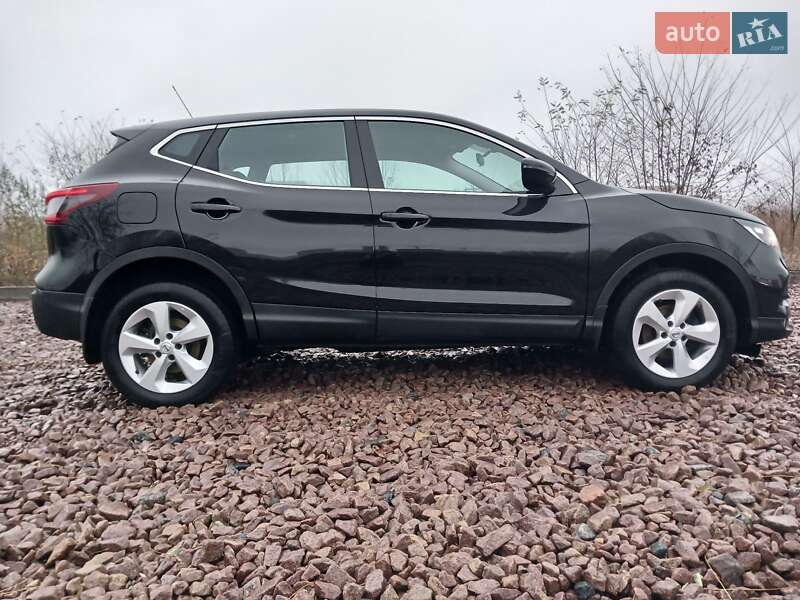 Внедорожник / Кроссовер Nissan Qashqai 2021 в Киеве