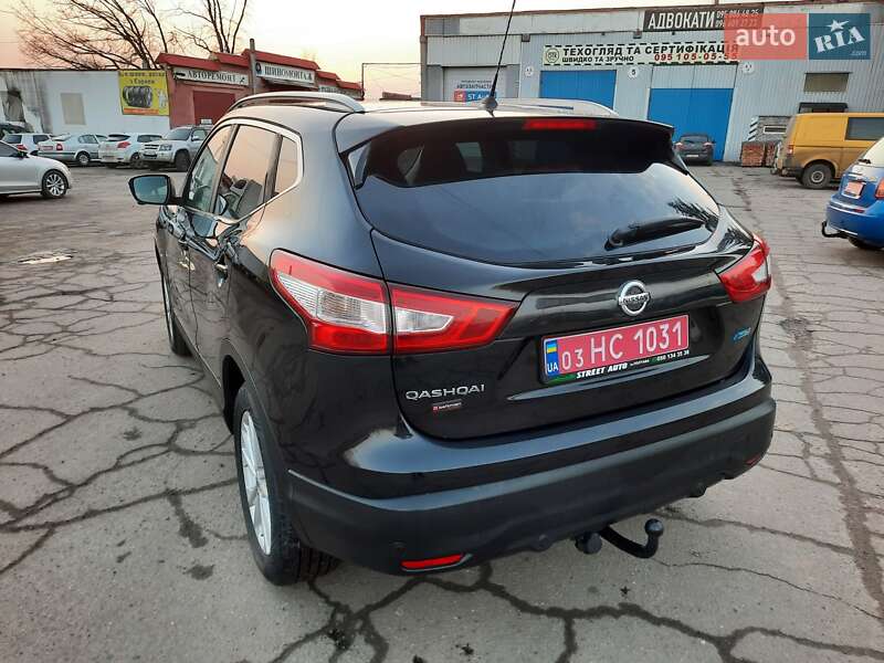 Позашляховик / Кросовер Nissan Qashqai 2015 в Полтаві фото 17 Позашляховик / Кросовер Nissan Qashqai 2015 в Полтаві