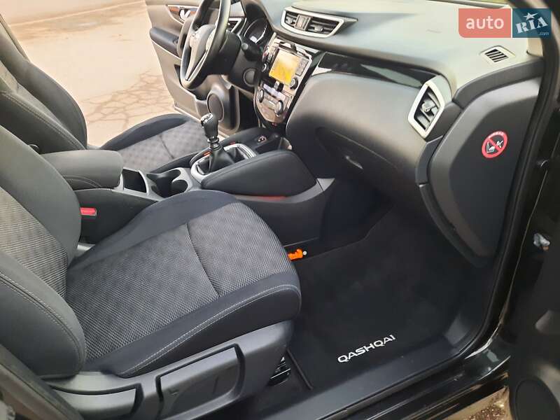 Позашляховик / Кросовер Nissan Qashqai 2015 в Полтаві фото 97 Позашляховик / Кросовер Nissan Qashqai 2015 в Полтаві