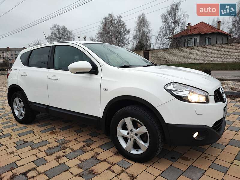 Позашляховик / Кросовер Nissan Qashqai 2013 в Вінниці