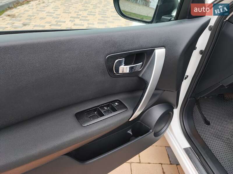 Позашляховик / Кросовер Nissan Qashqai 2013 в Вінниці