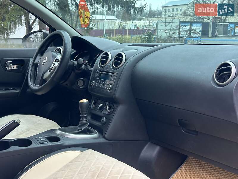 Внедорожник / Кроссовер Nissan Qashqai 2013 в Тернополе