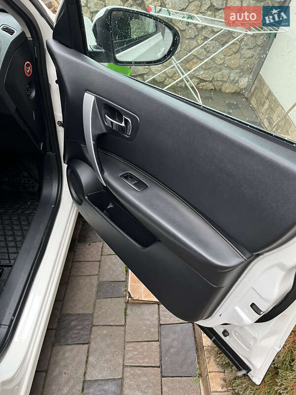 Внедорожник / Кроссовер Nissan Qashqai 2008 в Тернополе фото 17 Внедорожник / Кроссовер Nissan Qashqai 2008 в Тернополе