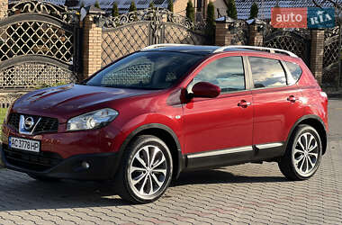 Позашляховик / Кросовер Nissan Qashqai 2010 в Луцьку