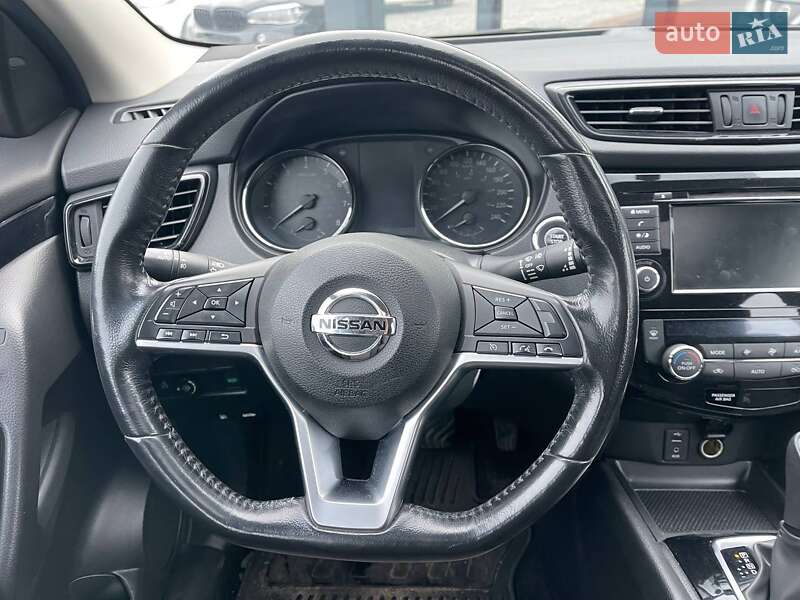 Внедорожник / Кроссовер Nissan Qashqai 2018 в Киеве