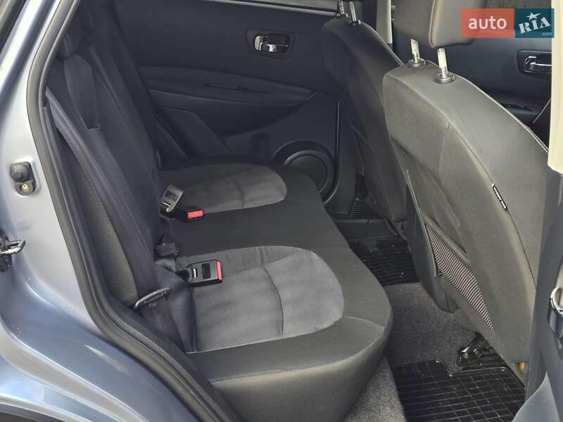 Внедорожник / Кроссовер Nissan Qashqai 2010 в Хмельницком