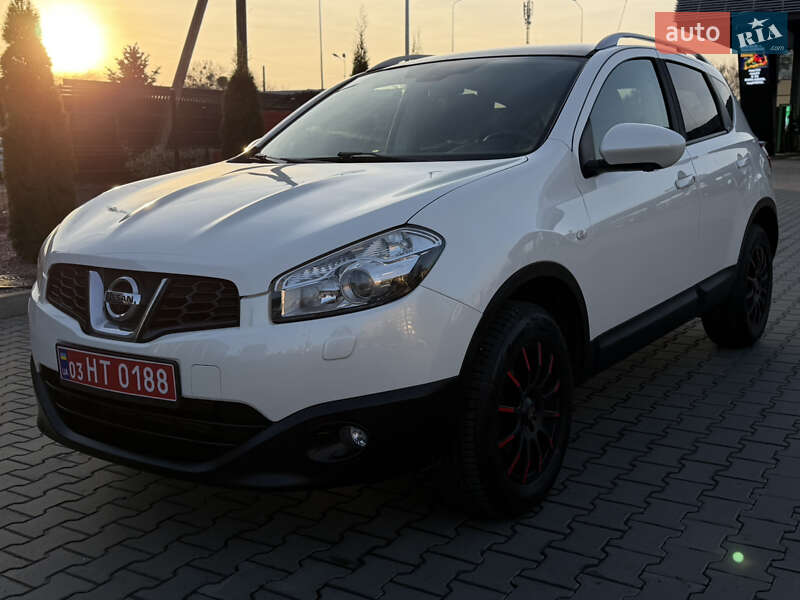 Внедорожник / Кроссовер Nissan Qashqai 2013 в Луцке