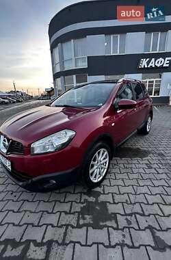 Внедорожник / Кроссовер Nissan Qashqai 2012 в Луцке