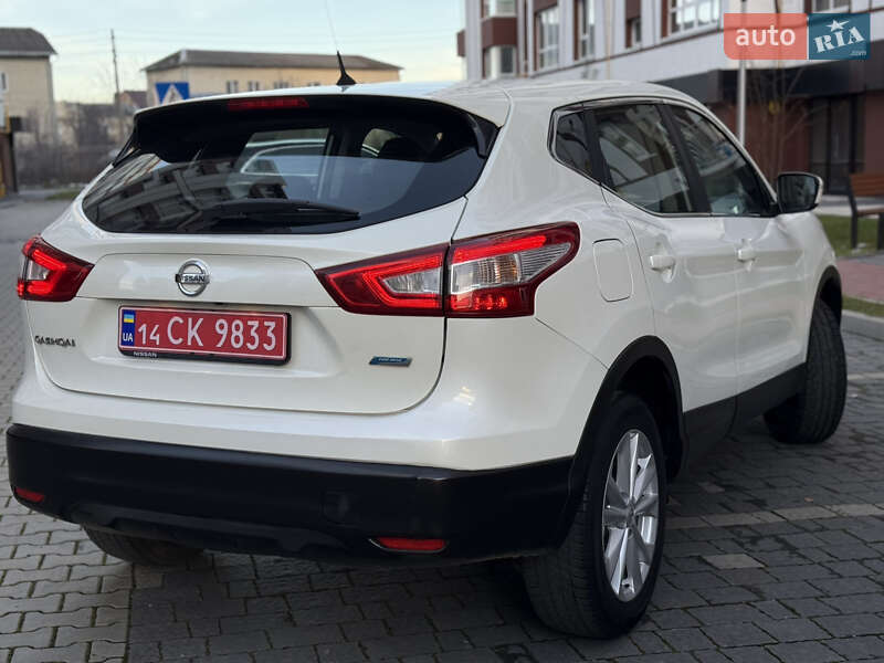 Внедорожник / Кроссовер Nissan Qashqai 2016 в Ивано-Франковске фото 32 Внедорожник / Кроссовер Nissan Qashqai 2016 в Ивано-Франковске