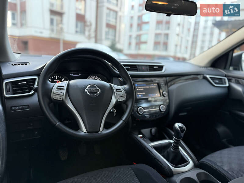 Внедорожник / Кроссовер Nissan Qashqai 2016 в Ивано-Франковске фото 35 Внедорожник / Кроссовер Nissan Qashqai 2016 в Ивано-Франковске