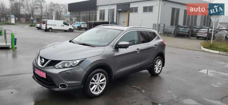 Позашляховик / Кросовер Nissan Qashqai 2015 в Кременчуці
