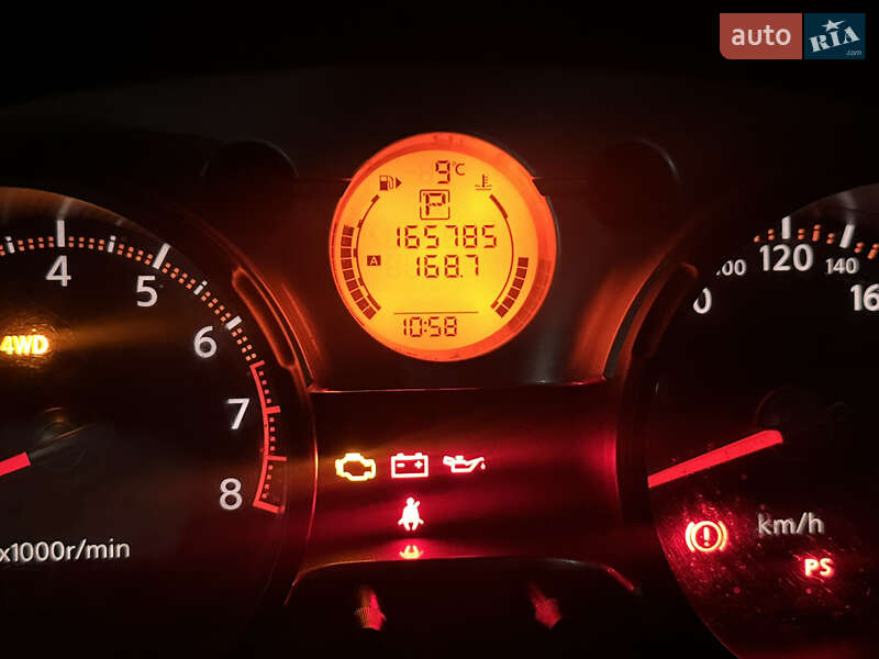 Позашляховик / Кросовер Nissan Qashqai 2007 в Одесі