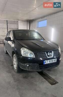 Позашляховик / Кросовер Nissan Qashqai 2008 в Чернівцях