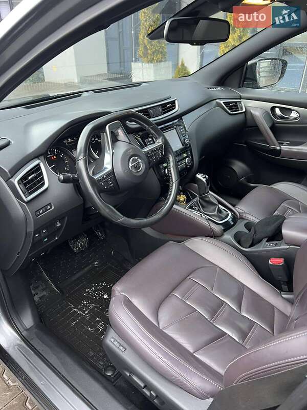 Внедорожник / Кроссовер Nissan Qashqai 2017 в Ровно фото 7 Внедорожник / Кроссовер Nissan Qashqai 2017 в Ровно