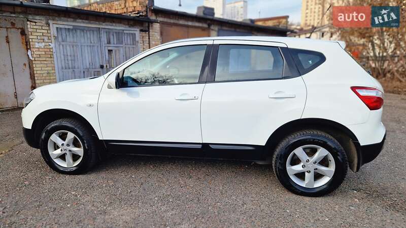 Внедорожник / Кроссовер Nissan Qashqai 2011 в Киеве