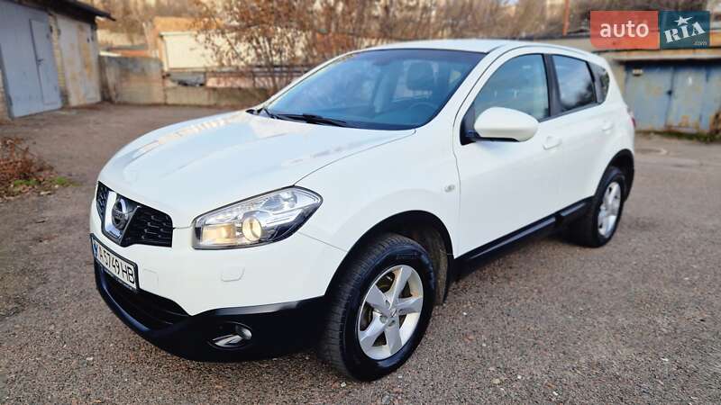 Внедорожник / Кроссовер Nissan Qashqai 2011 в Киеве