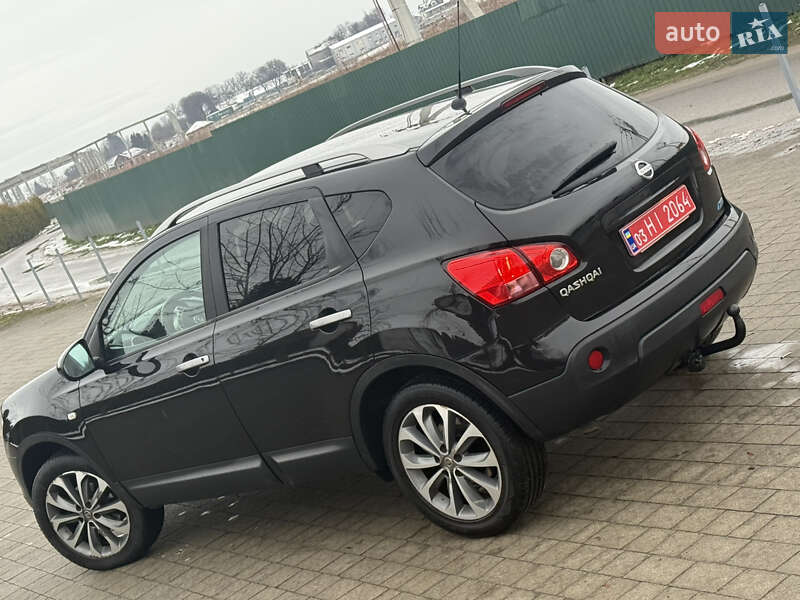 Позашляховик / Кросовер Nissan Qashqai 2009 в Львові