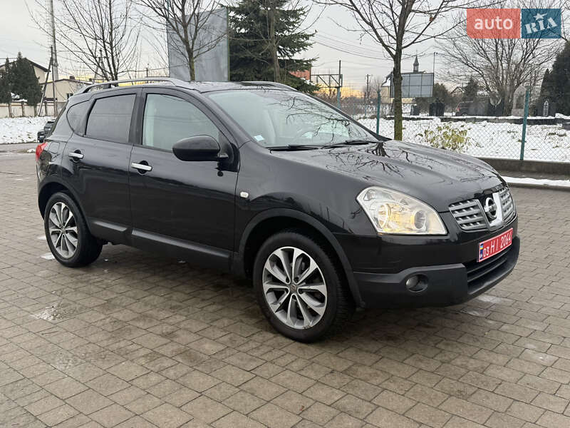 Позашляховик / Кросовер Nissan Qashqai 2009 в Львові