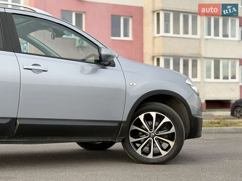 Внедорожник / Кроссовер Nissan Qashqai 2011 в Виннице