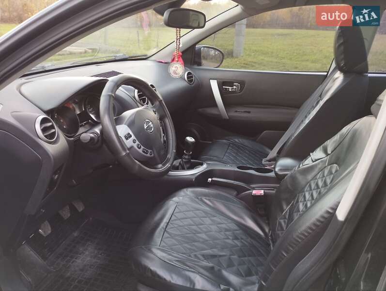 Позашляховик / Кросовер Nissan Qashqai 2008 в Білки