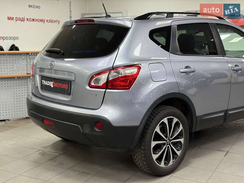 Внедорожник / Кроссовер Nissan Qashqai 2013 в Киеве