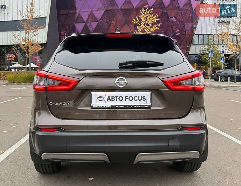Внедорожник / Кроссовер Nissan Qashqai 2017 в Киеве