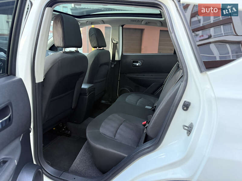 Внедорожник / Кроссовер Nissan Qashqai 2012 в Ивано-Франковске