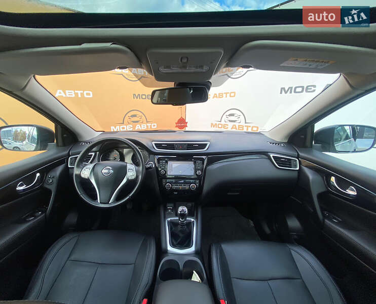 Внедорожник / Кроссовер Nissan Qashqai 2016 в Ровно