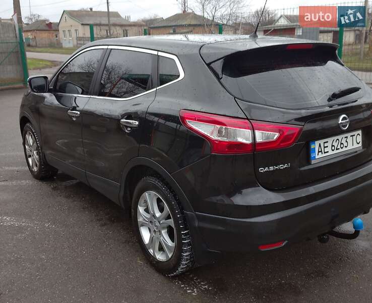 Внедорожник / Кроссовер Nissan Qashqai 2014 в Пятихатках