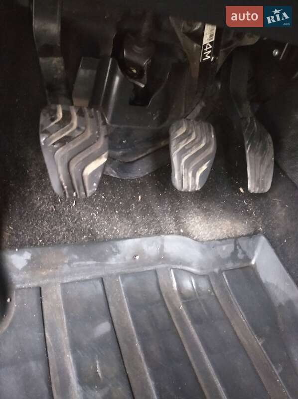 Внедорожник / Кроссовер Nissan Qashqai 2014 в Пятихатках