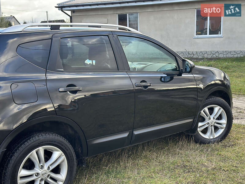 Внедорожник / Кроссовер Nissan Qashqai 2011 в Луцке