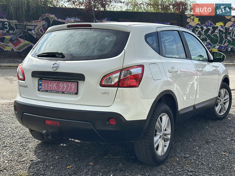 Внедорожник / Кроссовер Nissan Qashqai 2012 в Луцке