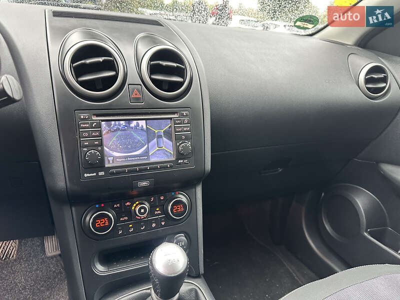 Внедорожник / Кроссовер Nissan Qashqai 2012 в Луцке