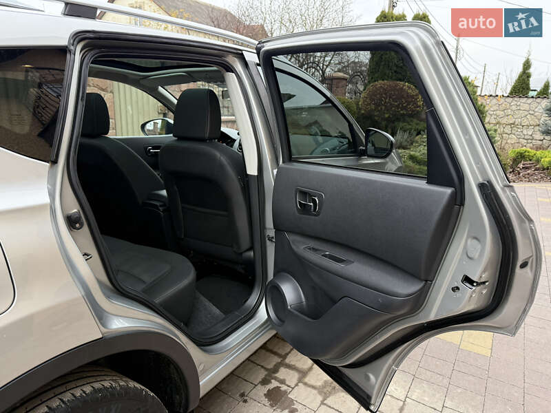 Позашляховик / Кросовер Nissan Qashqai 2012 в Тернополі