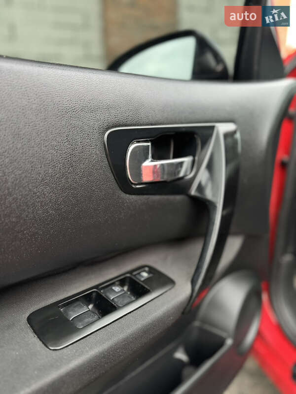 Внедорожник / Кроссовер Nissan Qashqai 2008 в Хмельницком