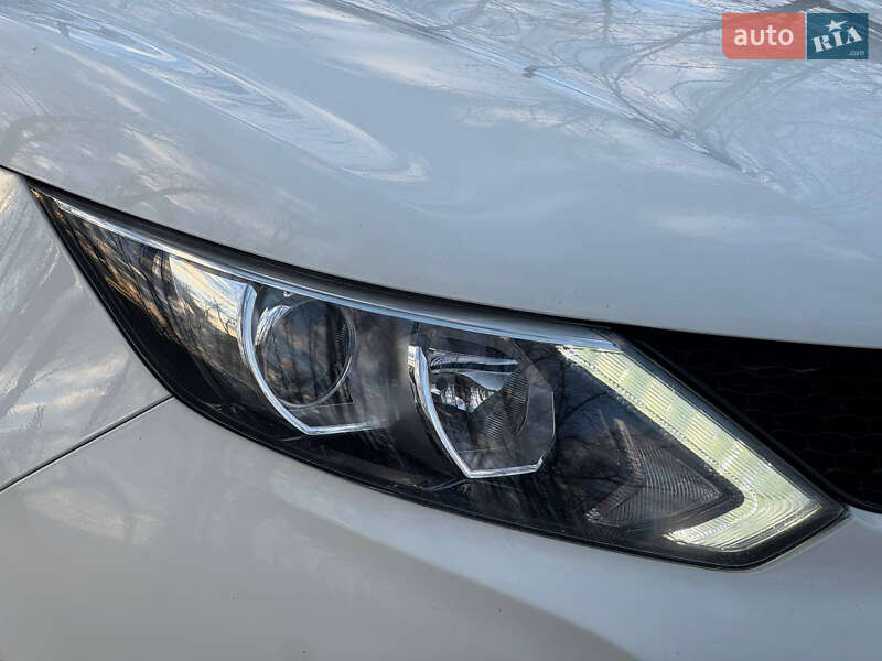 Позашляховик / Кросовер Nissan Qashqai 2018 в Охтирці