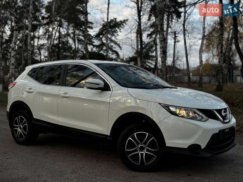 Позашляховик / Кросовер Nissan Qashqai 2018 в Охтирці