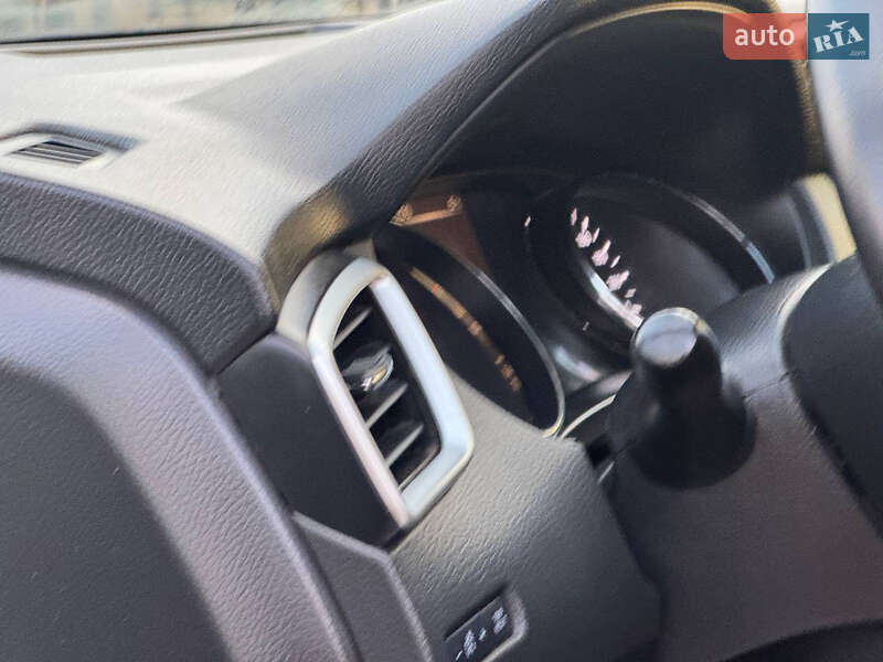 Позашляховик / Кросовер Nissan Qashqai 2018 в Охтирці