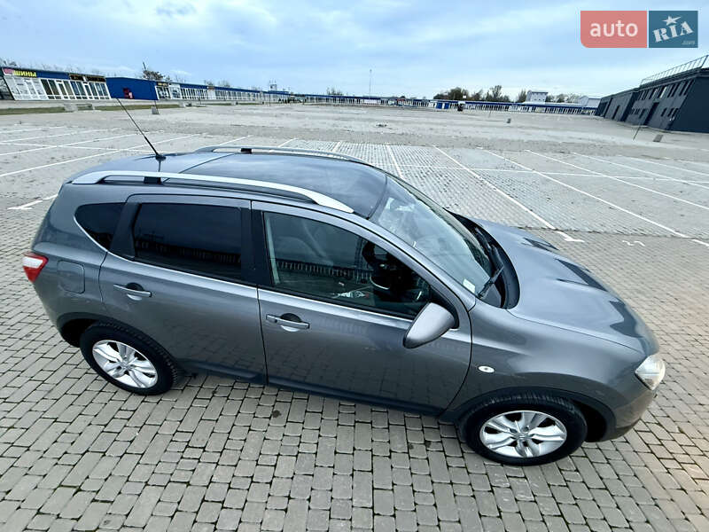 Позашляховик / Кросовер Nissan Qashqai 2013 в Одесі