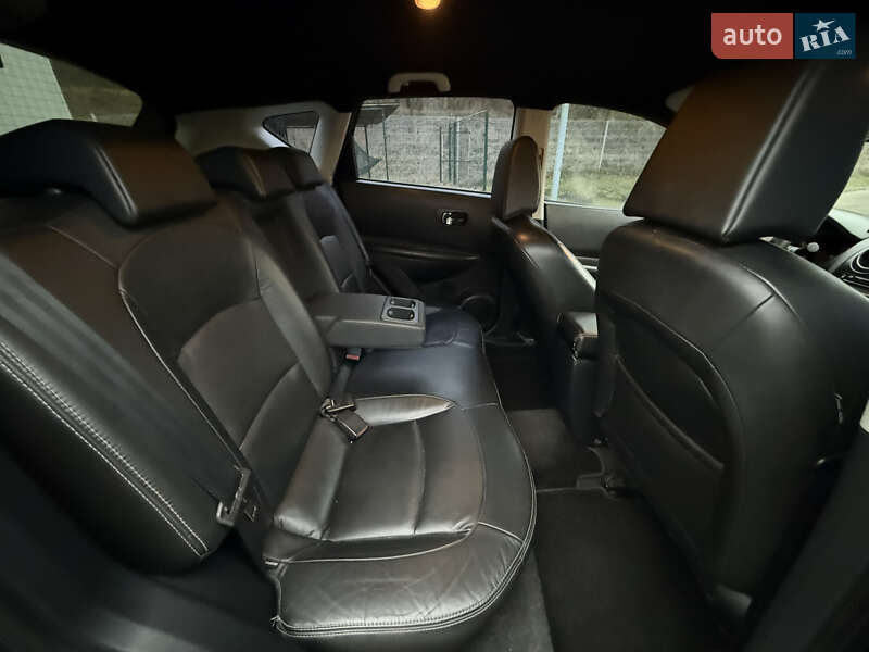 Позашляховик / Кросовер Nissan Qashqai 2008 в Києві