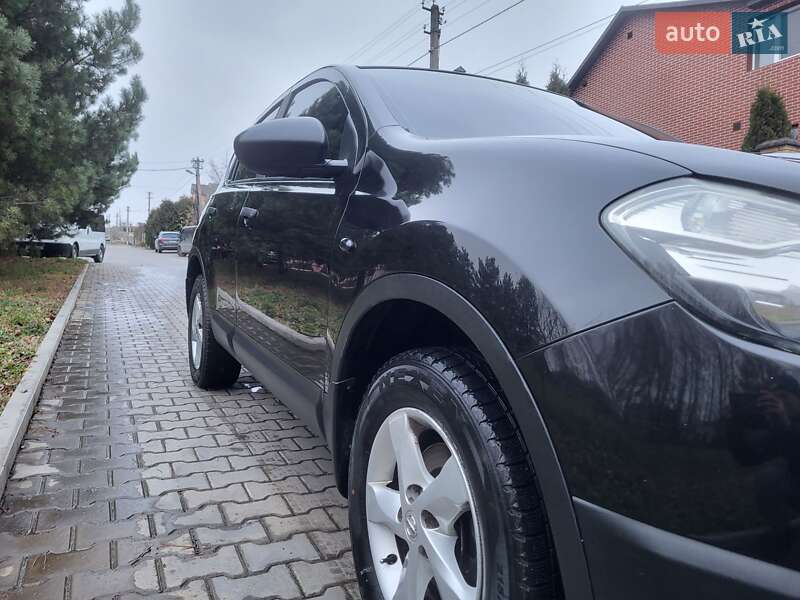 Внедорожник / Кроссовер Nissan Qashqai 2011 в Хмельницком