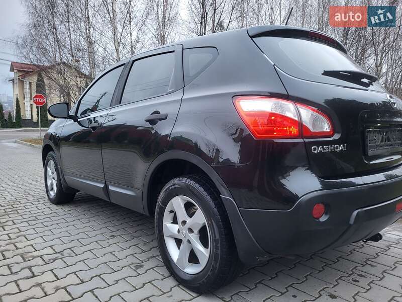 Внедорожник / Кроссовер Nissan Qashqai 2011 в Хмельницком